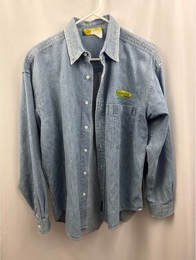Vintage Crayola Kansas City Light Wash Denim Shirt Size Large Men’s